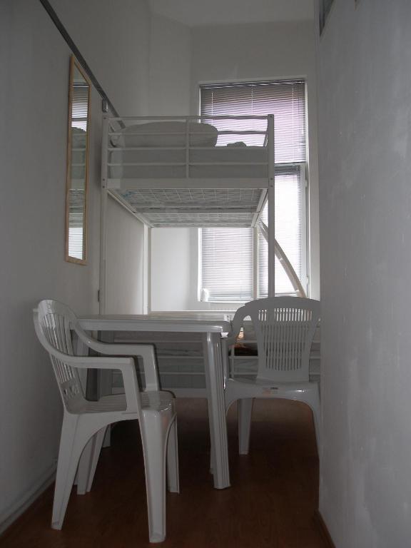 Kretan Hostel بوخارست المظهر الخارجي الصورة